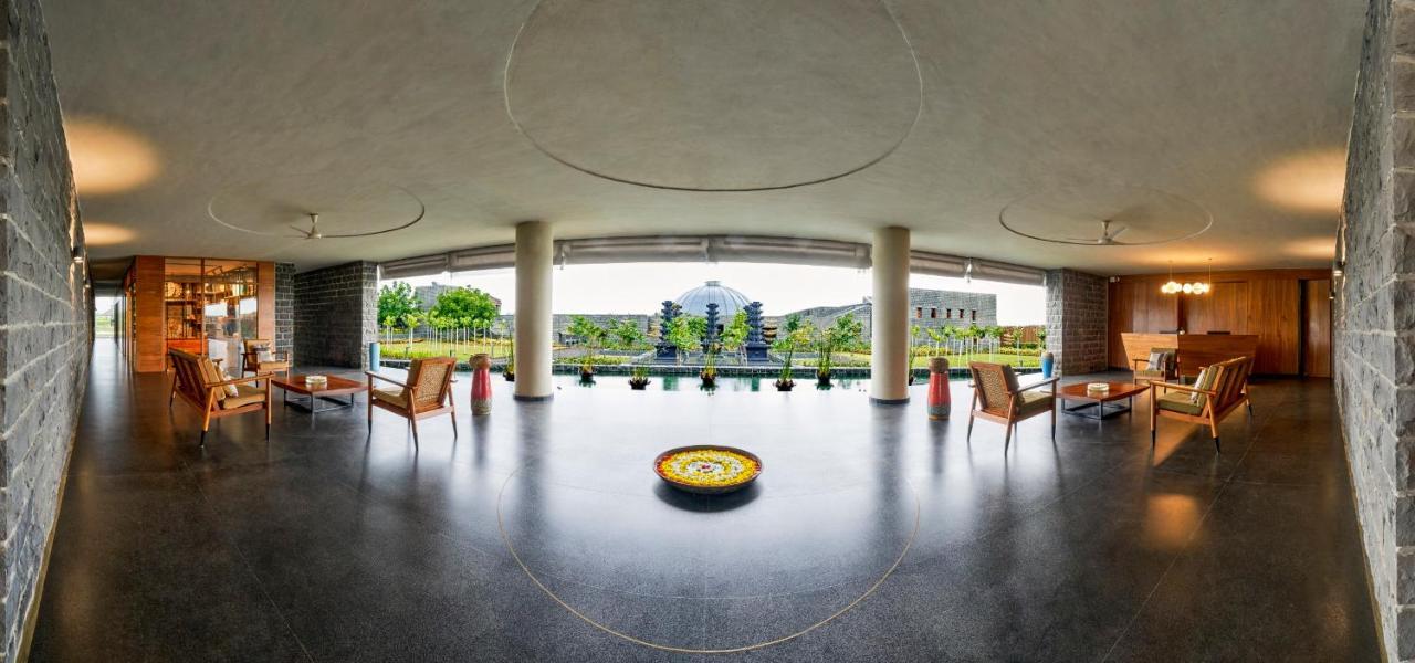 Viveda Wellness Resort Нашик Екстериор снимка