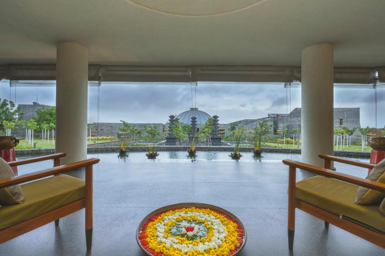 Viveda Wellness Resort Нашик Екстериор снимка