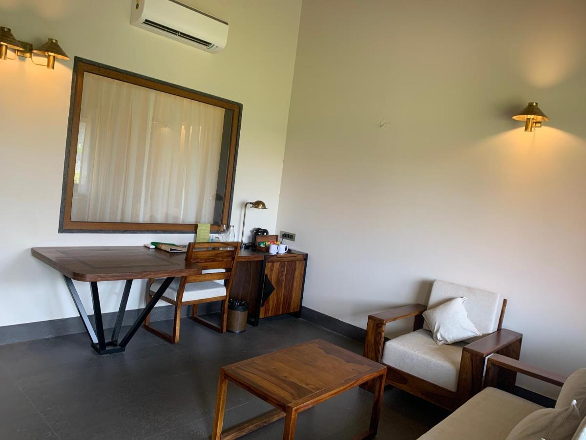 Viveda Wellness Resort Нашик Екстериор снимка
