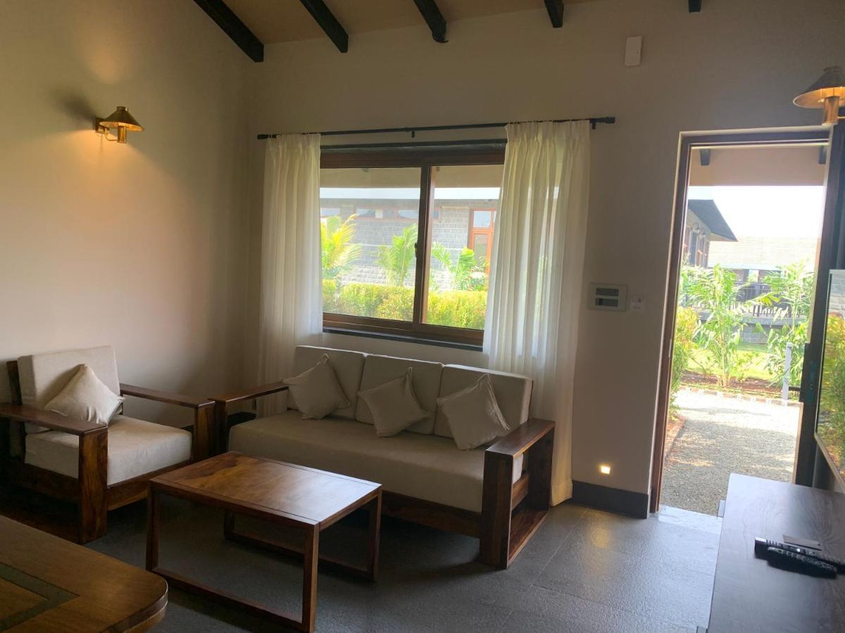 Viveda Wellness Resort Нашик Екстериор снимка